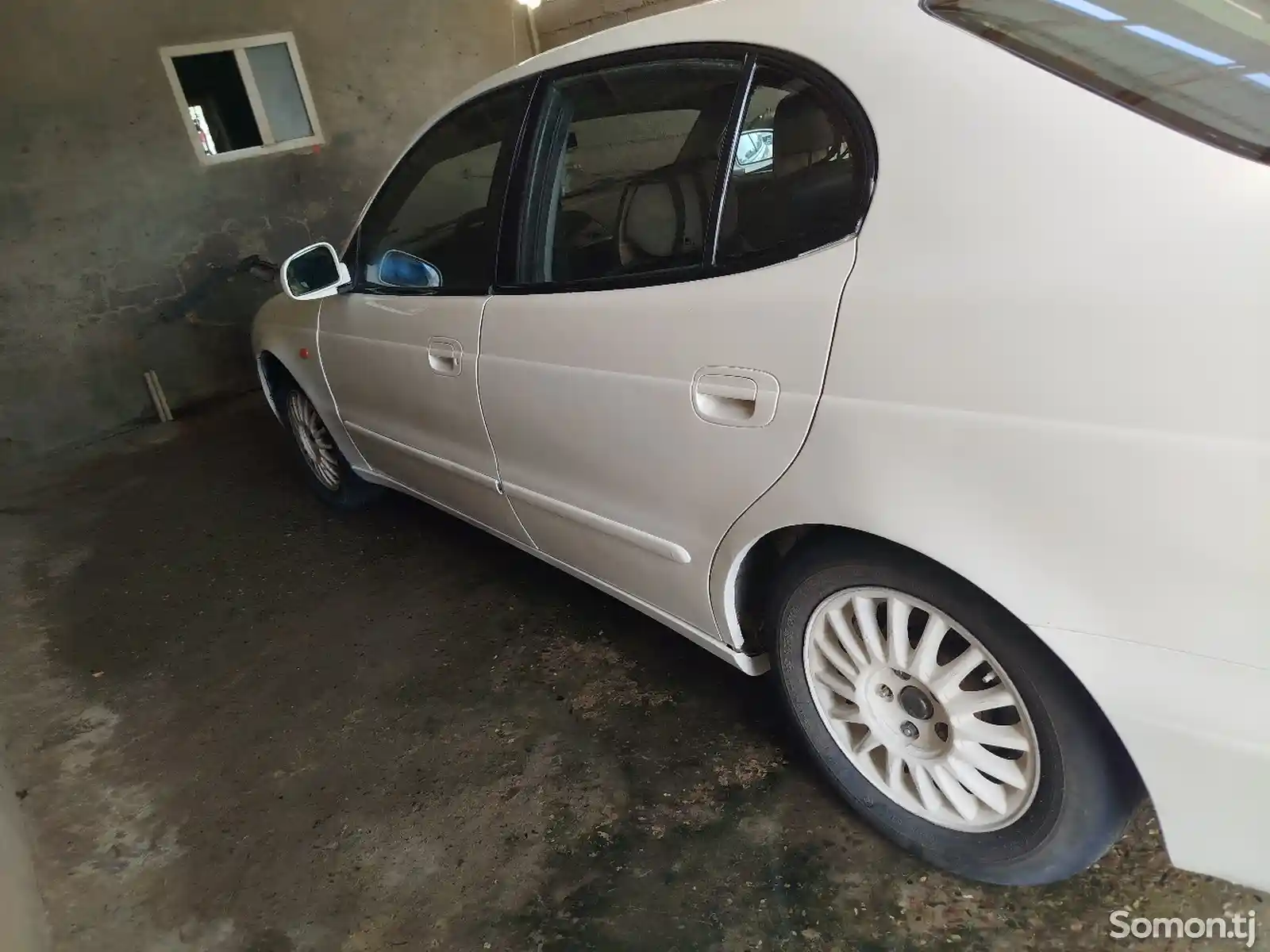 Daewoo Leganza, 1998-10