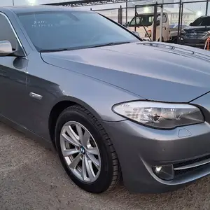 BMW 5 series, 2011