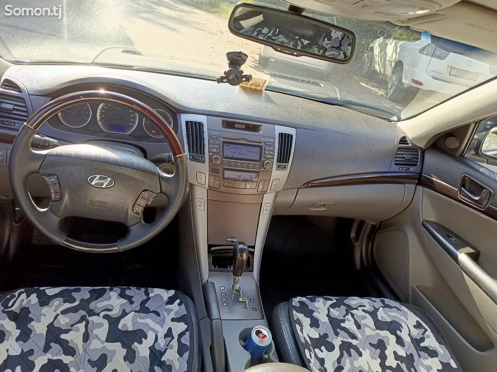 Hyundai Sonata, 2010-6