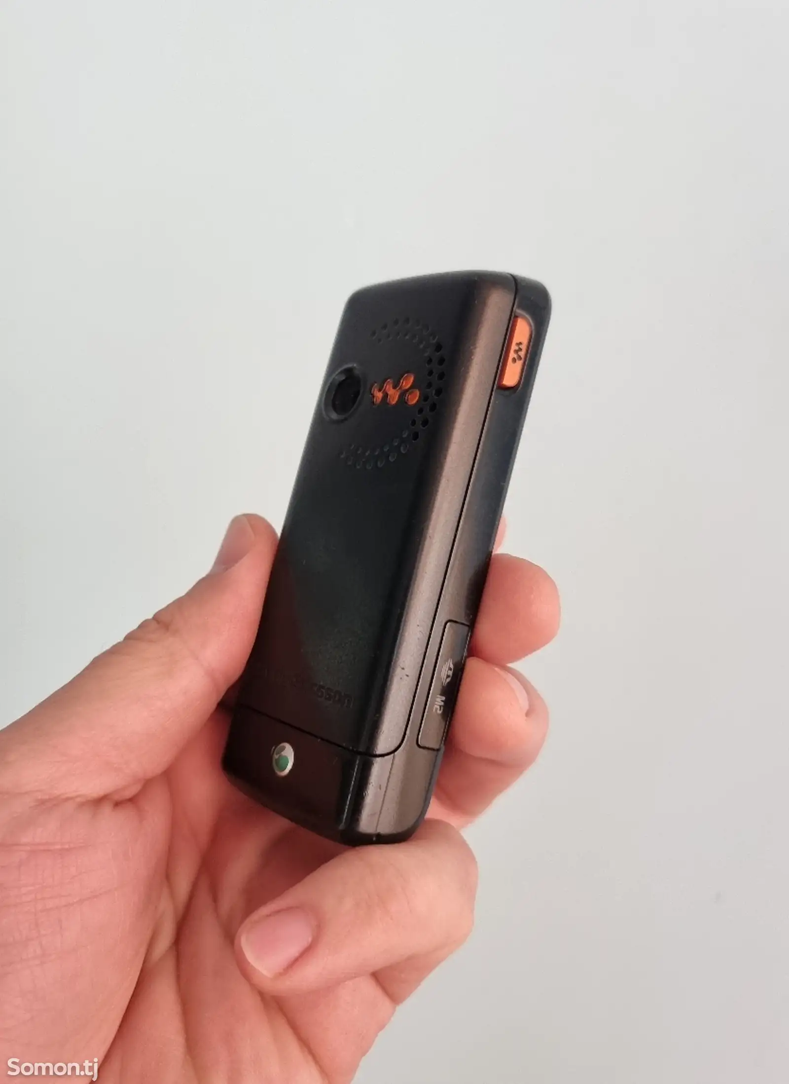 Sony Ericsson W200i-2