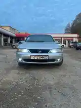 Opel Vectra B, 2000-9