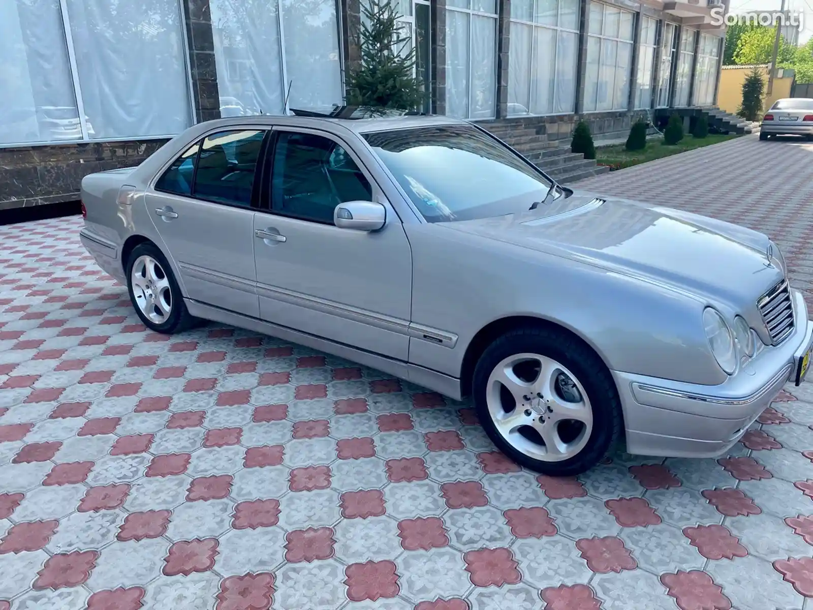 Mercedes-Benz E class, 2000-3