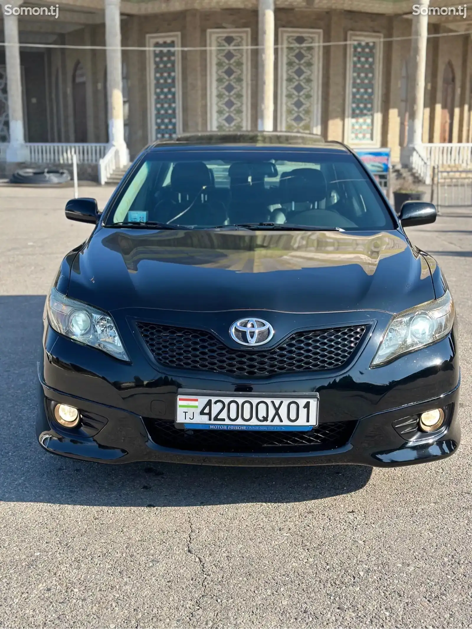 Toyota Camry, 2010-1