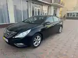 Hyundai Sonata, 2010-2