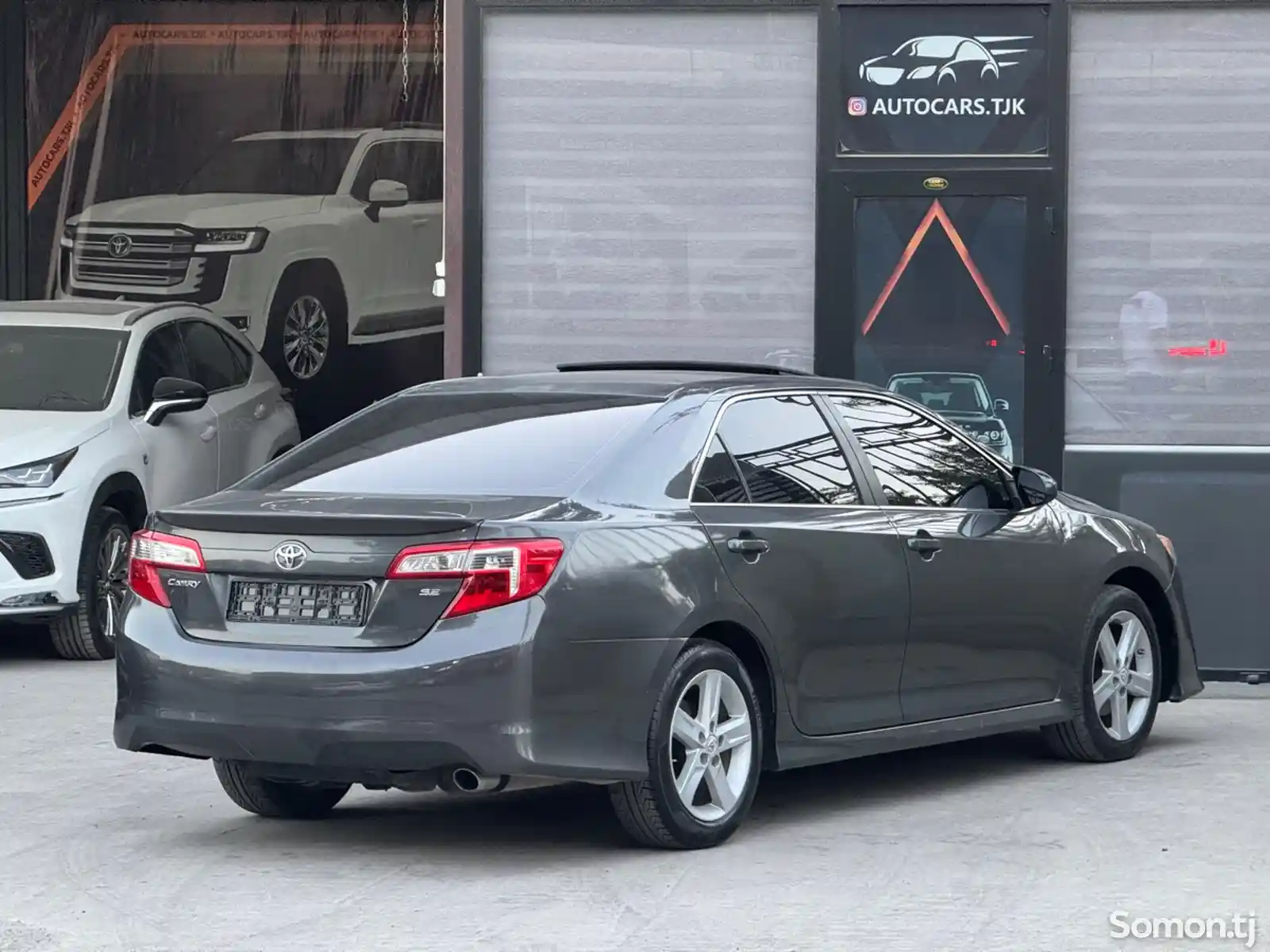 Toyota Camry, 2012-5