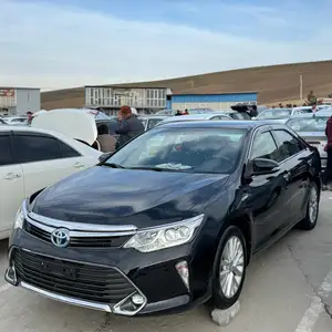 Toyota Camry, 2015