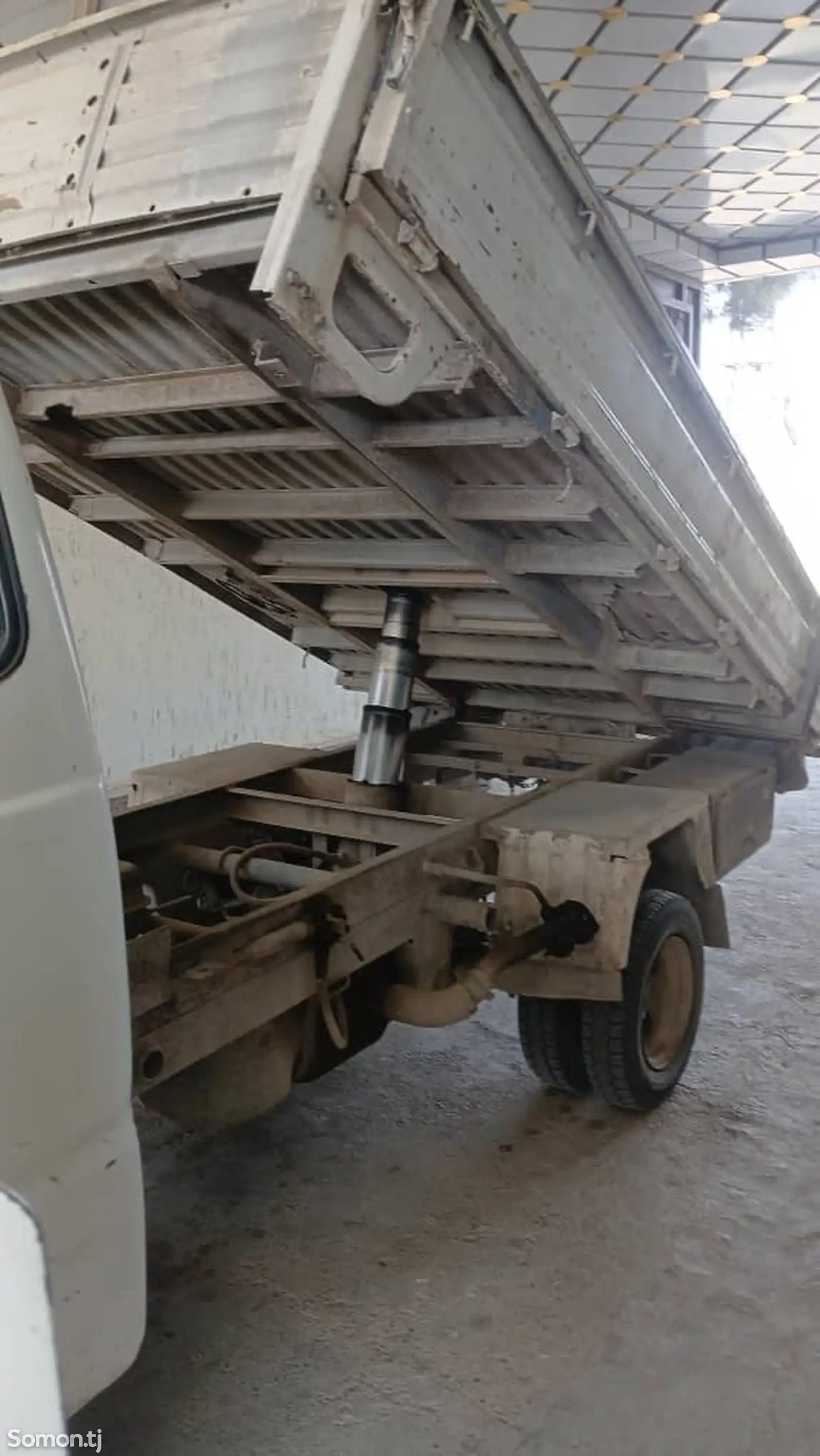 Бортовой автомобиль Hyundai Porter, 2001-1