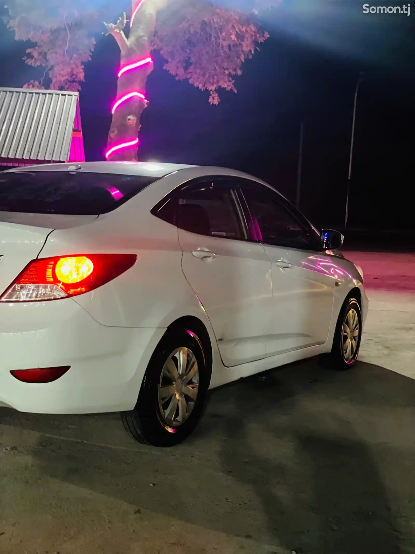 Hyundai Accent, 2016-3