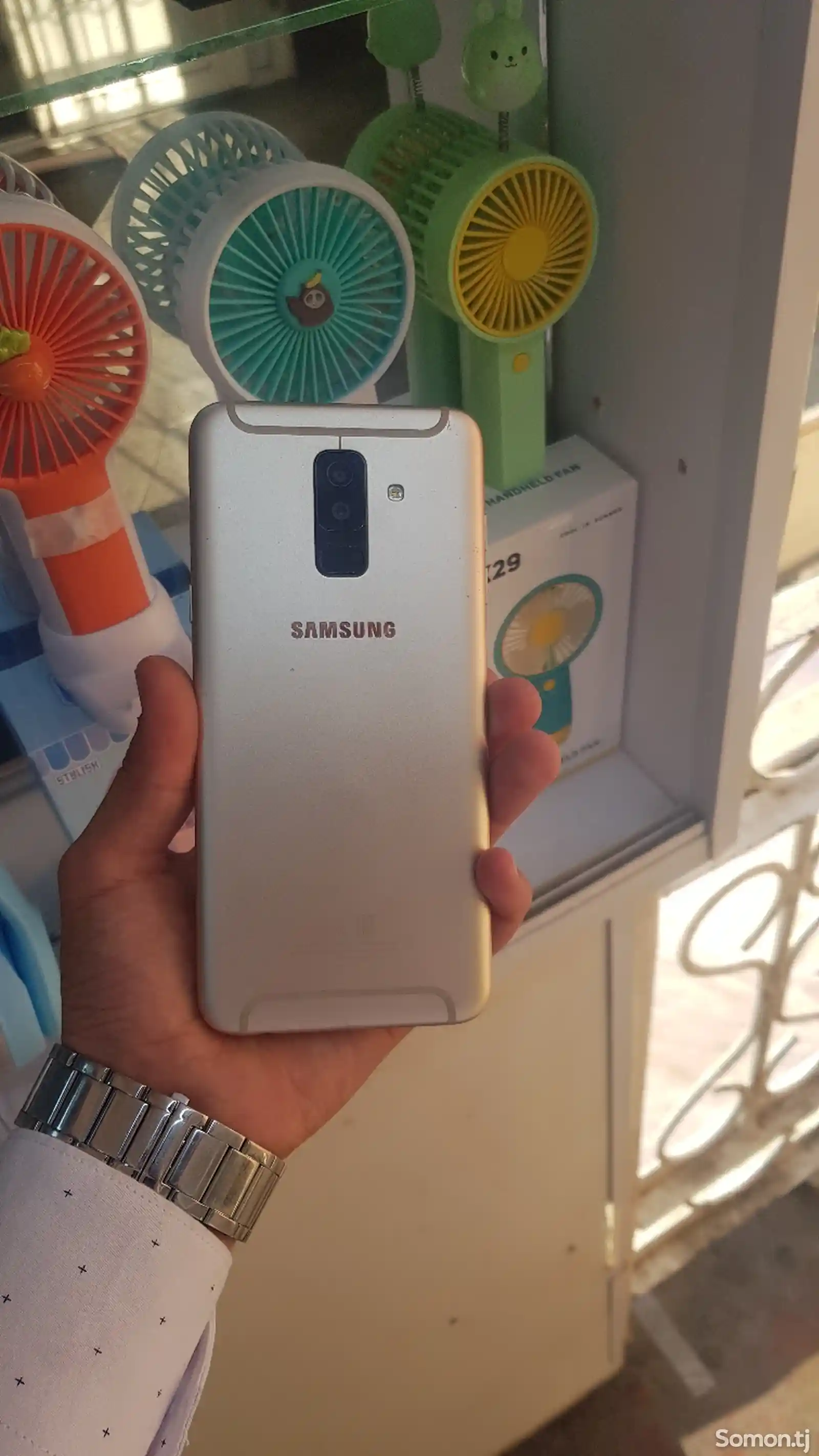 Samsung Galaxy А6+-1