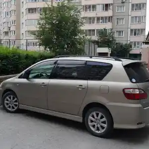 Toyota Ipsum, 2008