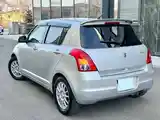 Спойлер на багажнике от Suzuki Swift ZC71S, 2006-2009г-3