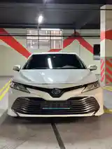 Toyota Camry, 2018-4