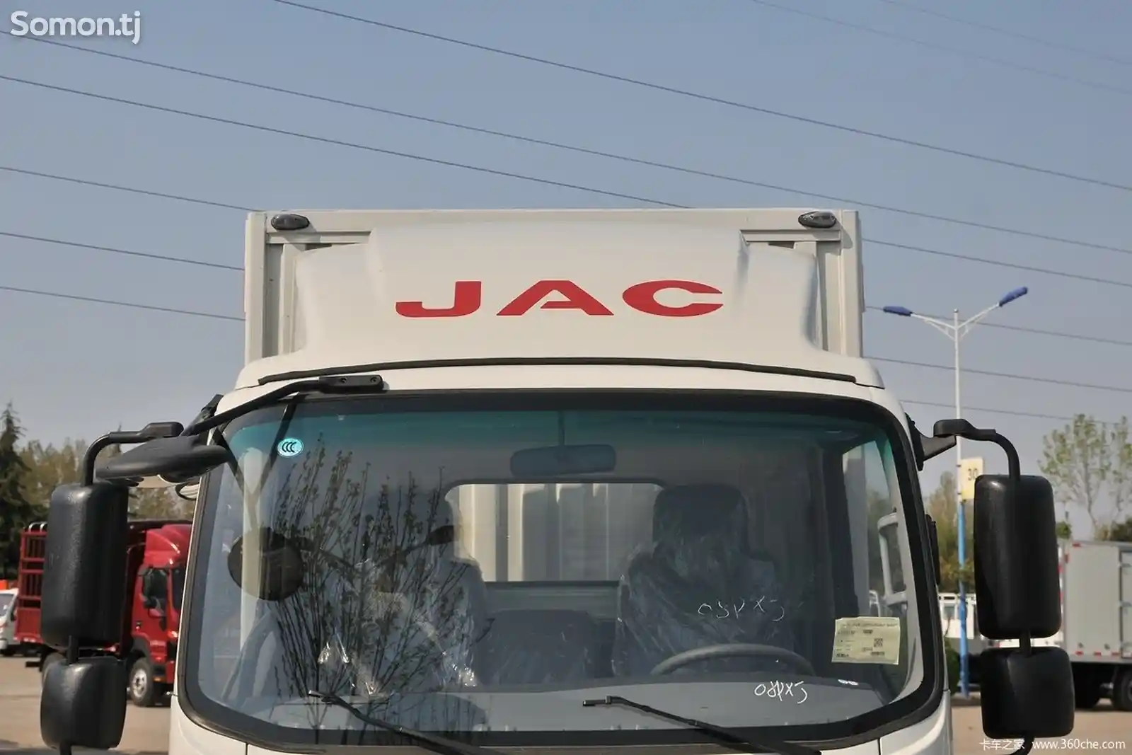 Бортовой грузовик Shuailing Q3 JAC Ruijete 130 л.с., 3,7 м фургон-5