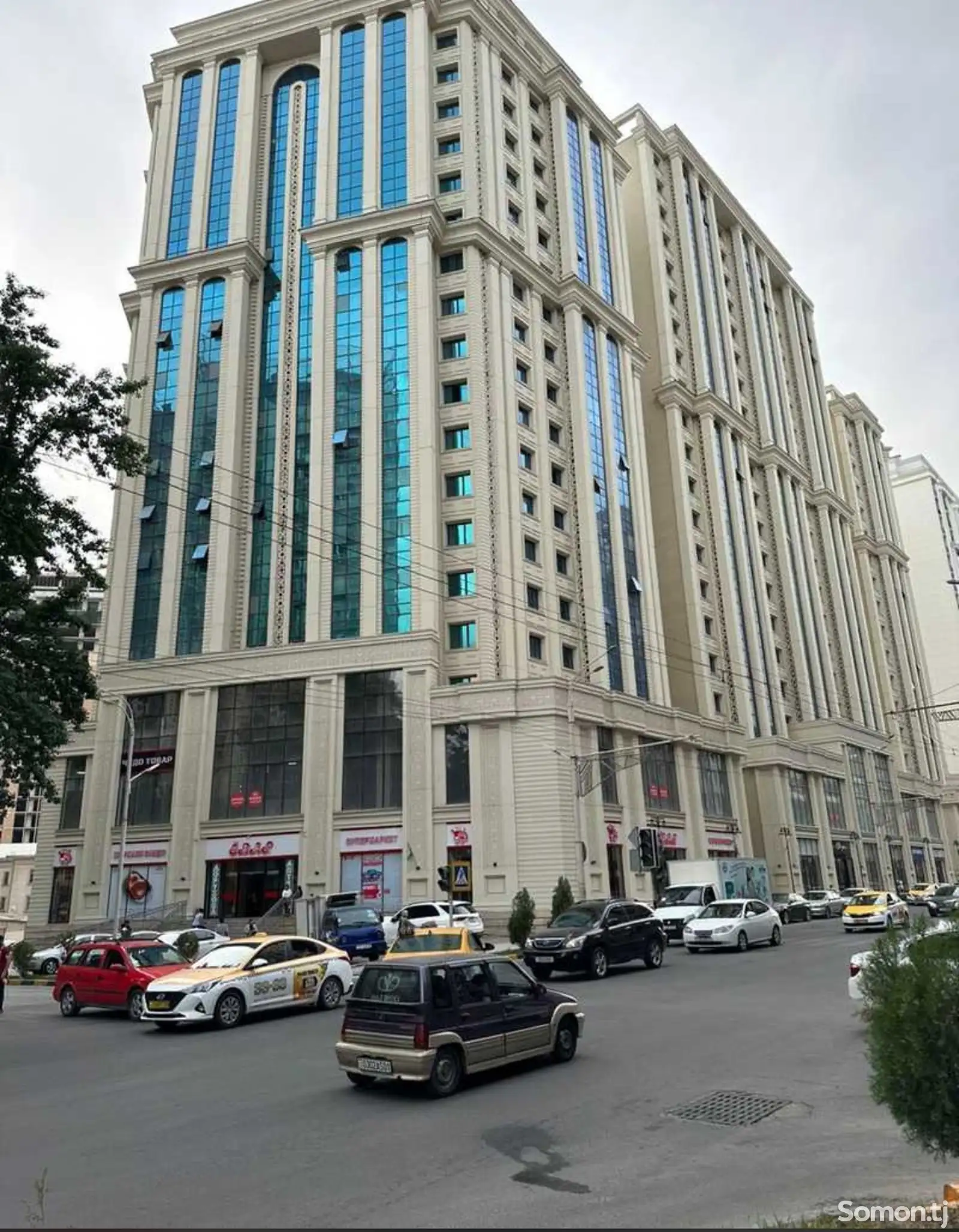 2-комн. квартира, 10 этаж, 80м², Сомони-1