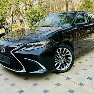 Lexus ES series, 2014