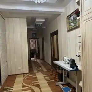 2-комн. квартира, 5 этаж, 86 м², Маяковский