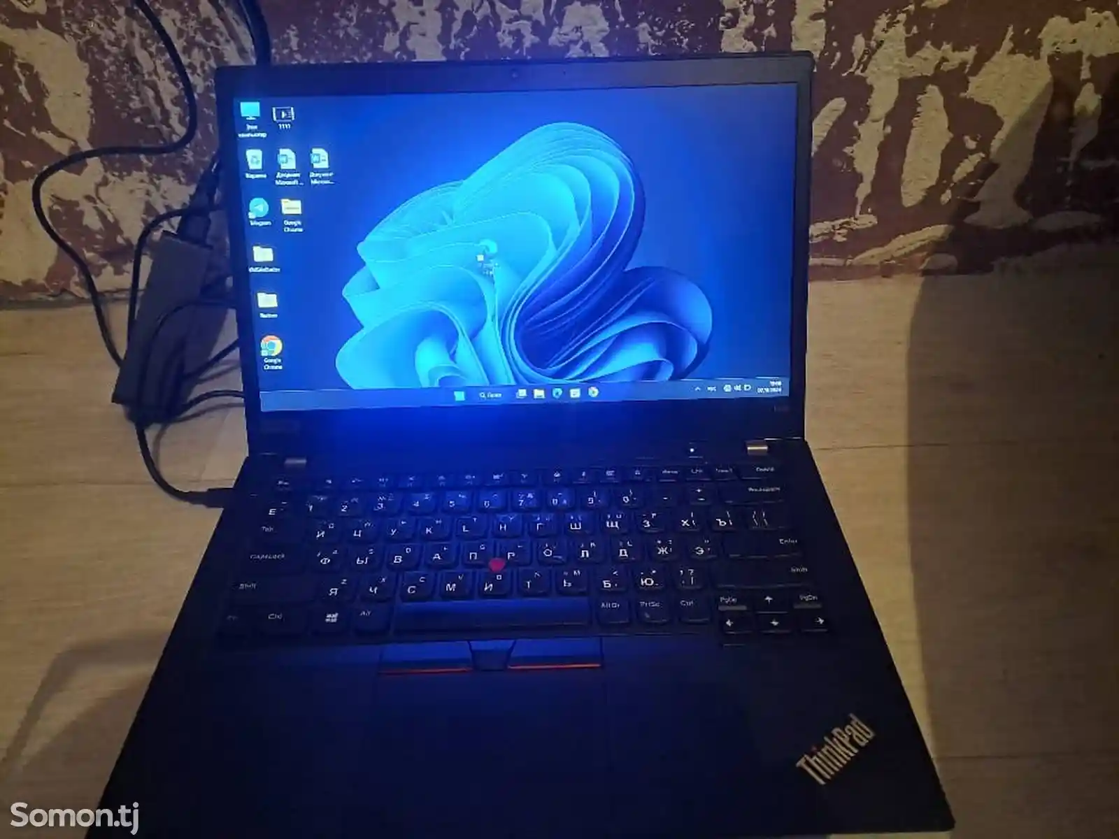 Ноутбук Lenovo-3