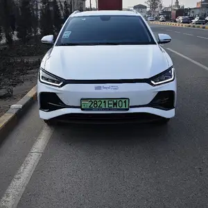 BYD E2, 2024