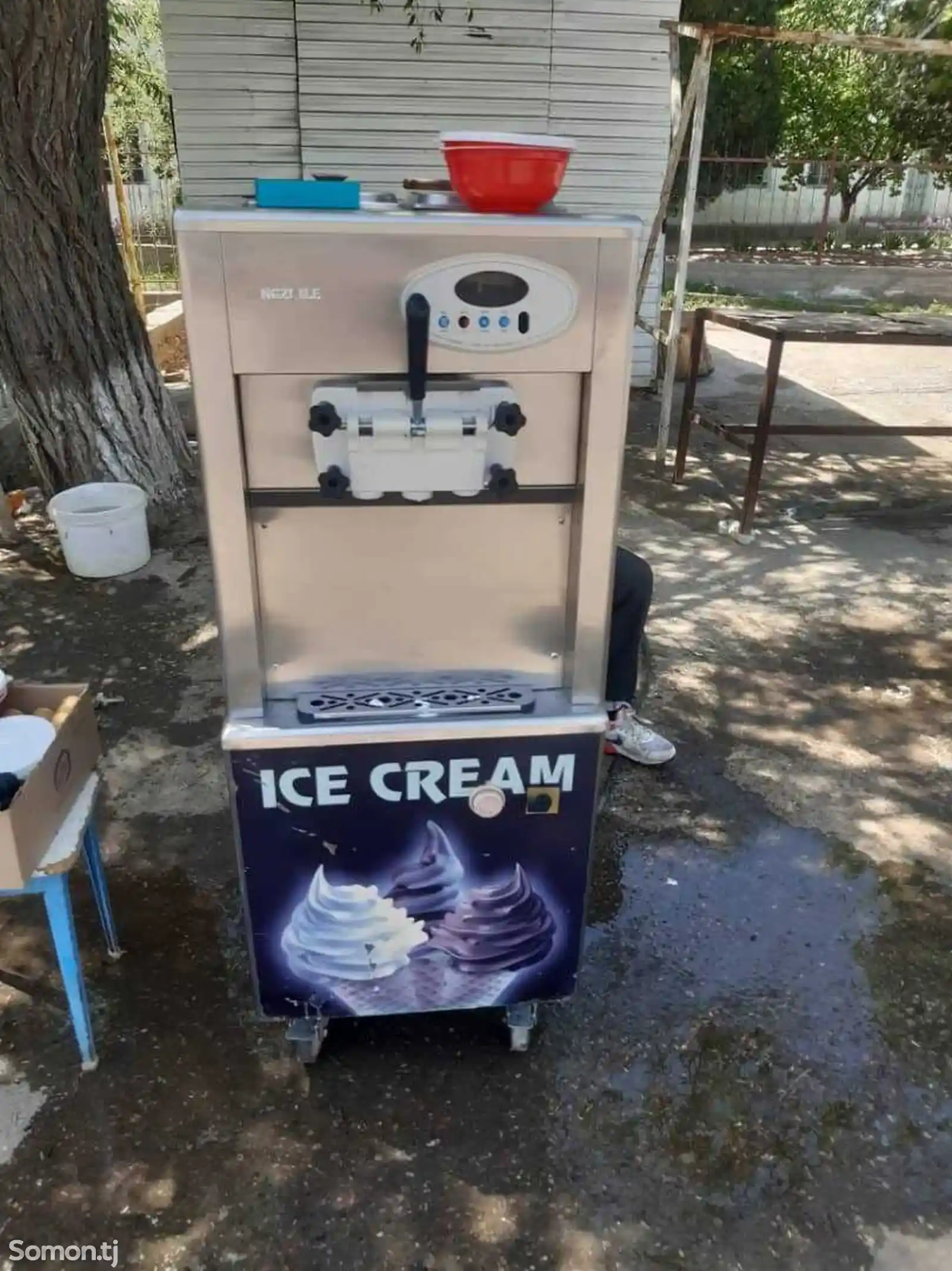 Аппарат фрезер для приготовления мороженого-2