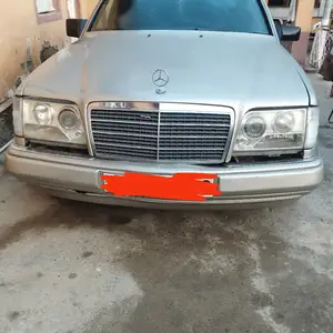 Mercedes-Benz W124, 1994