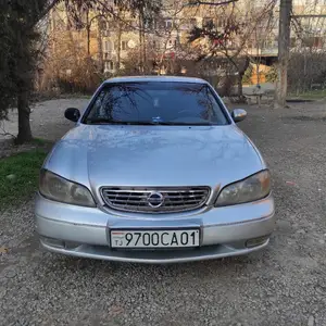 Nissan Maxima, 2001