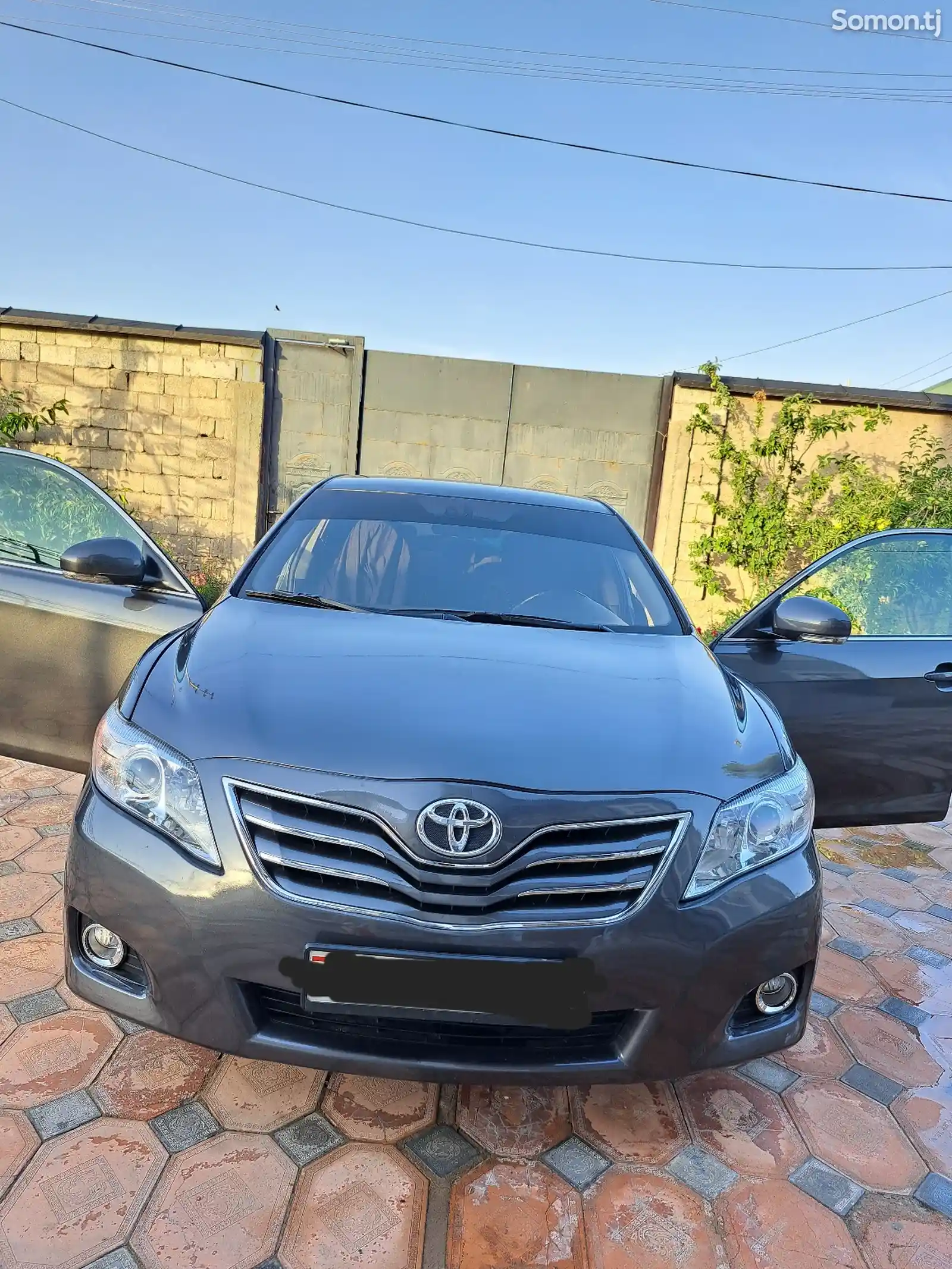 Toyota Camry, 2010-5