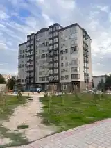 1-комн. квартира, 3 этаж, 57 м², 102 мкр, ру ба руи ресторан Точ-9