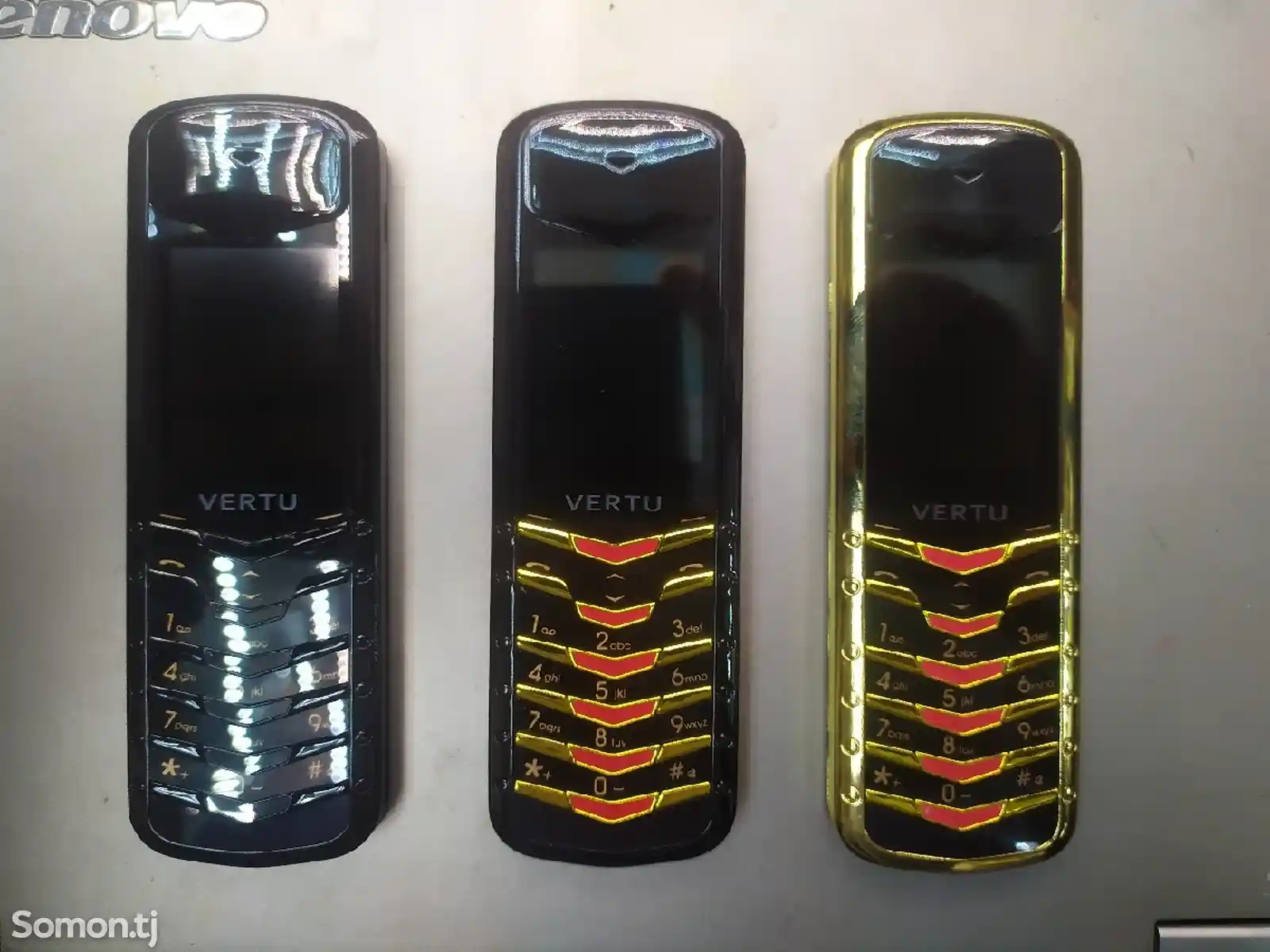 Телефон Vertu-3