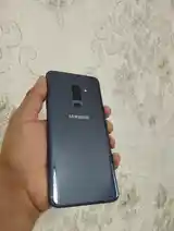 Samsung Galaxy S9 Plus-2