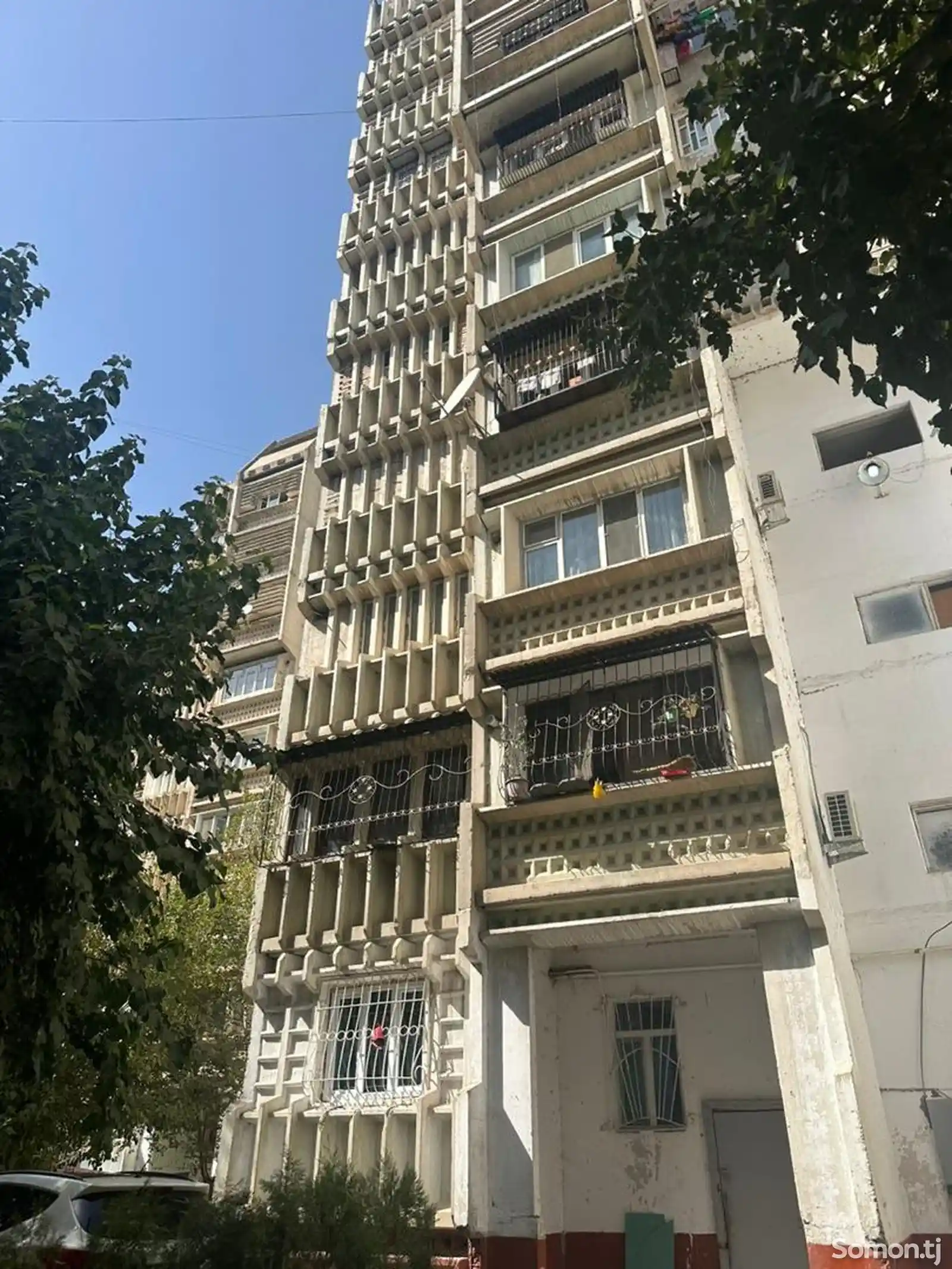 3-комн. квартира, 1 этаж, 112 м², 3 мкр-1