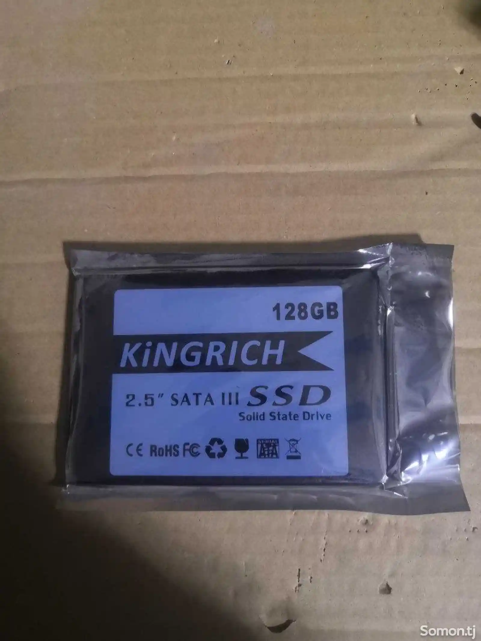 SSD накопитель на 128gb-1