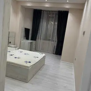 2-комн. квартира, 15 этаж, 55м², Шохмансур Айнӣ 55