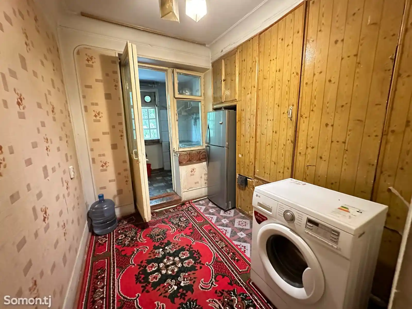 4-комн. квартира, 4 этаж, 90 м², Профсоюз-12