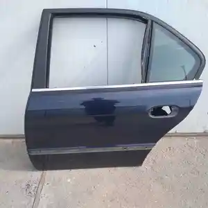 Задние двери BMW E38