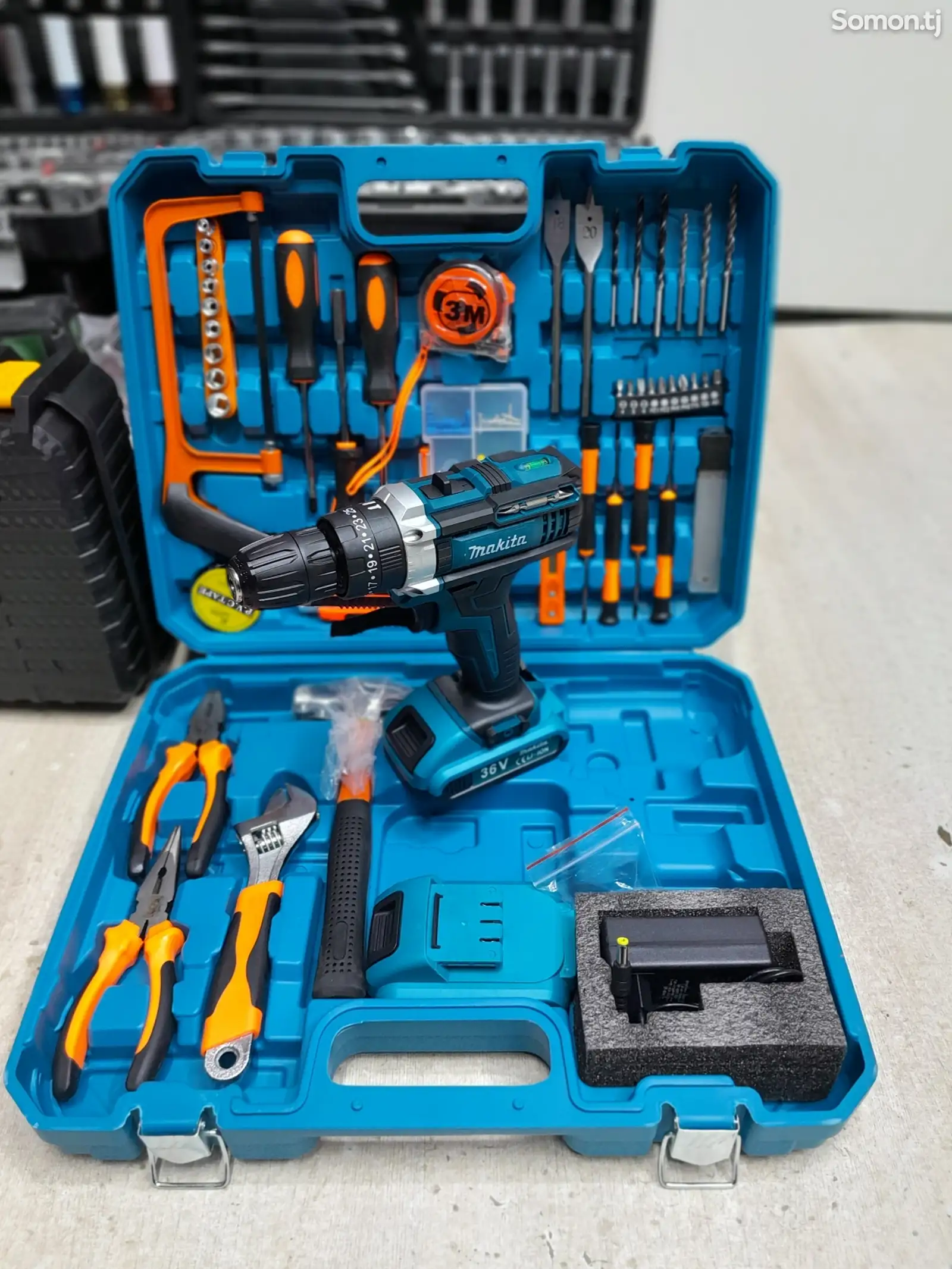 Набор шуруповёрта Makita 36V-1