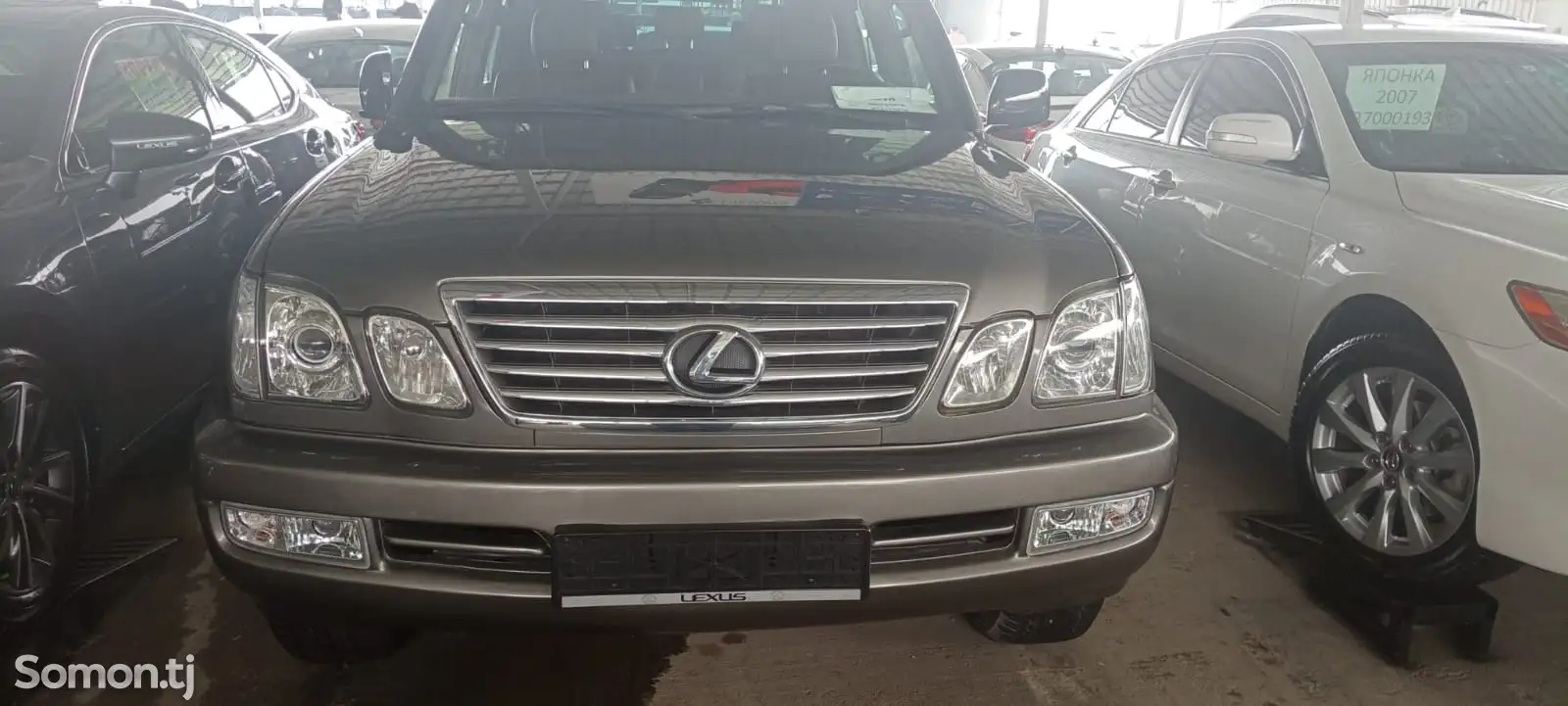 Lexus LX series, 2004-1