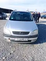 Opel Zafira, 2000-2