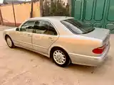 Mercedes-Benz E class, 2000-5