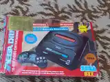 Игровая приставка Sega-2