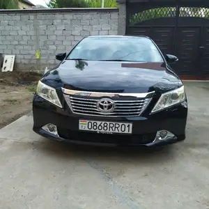 Toyota Camry, 2012