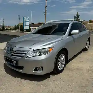 Toyota Camry, 2011