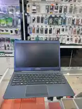 Ультрабук Samsung Core i5-2