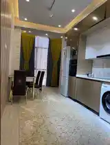 2-комн. квартира, 10 этаж, 80м², Гранд Отель-10