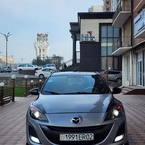 Mazda 3, 2010