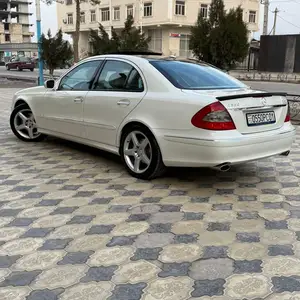 Mercedes-Benz E class, 2008