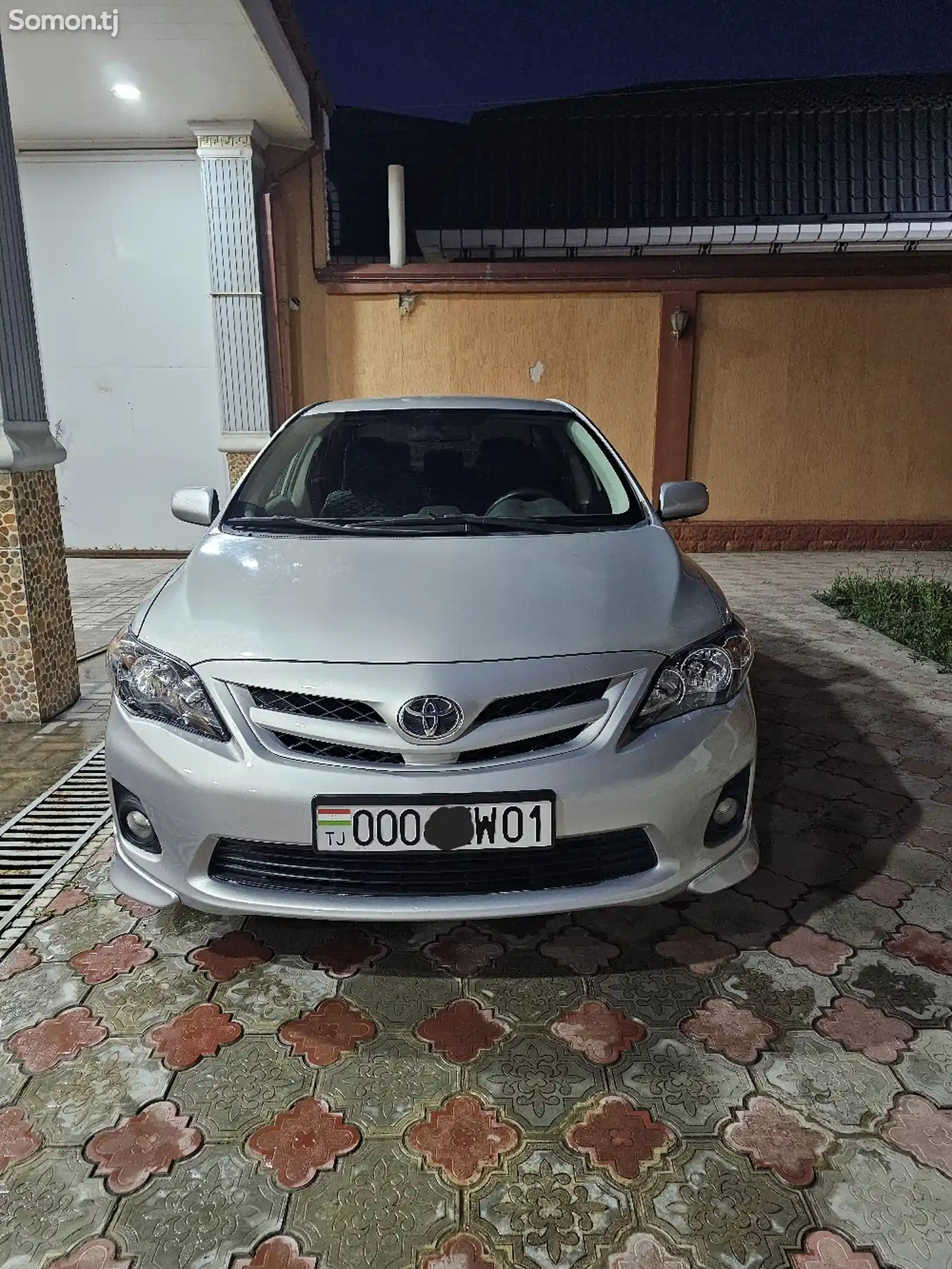 Toyota Corolla, 2012-1