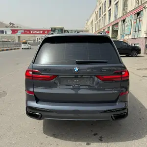 BMW X7, 2022