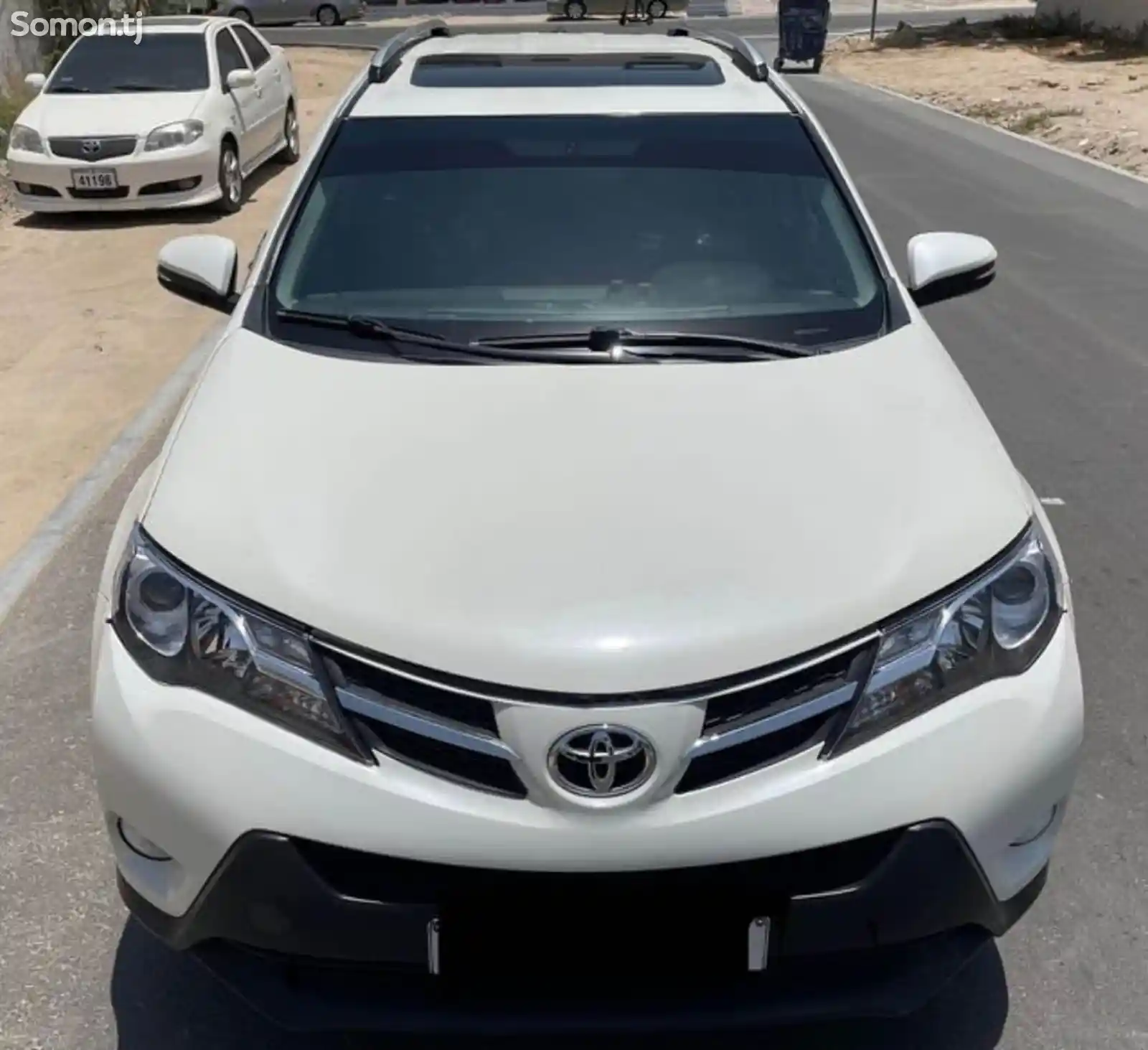 Toyota RAV 4, 2015-1