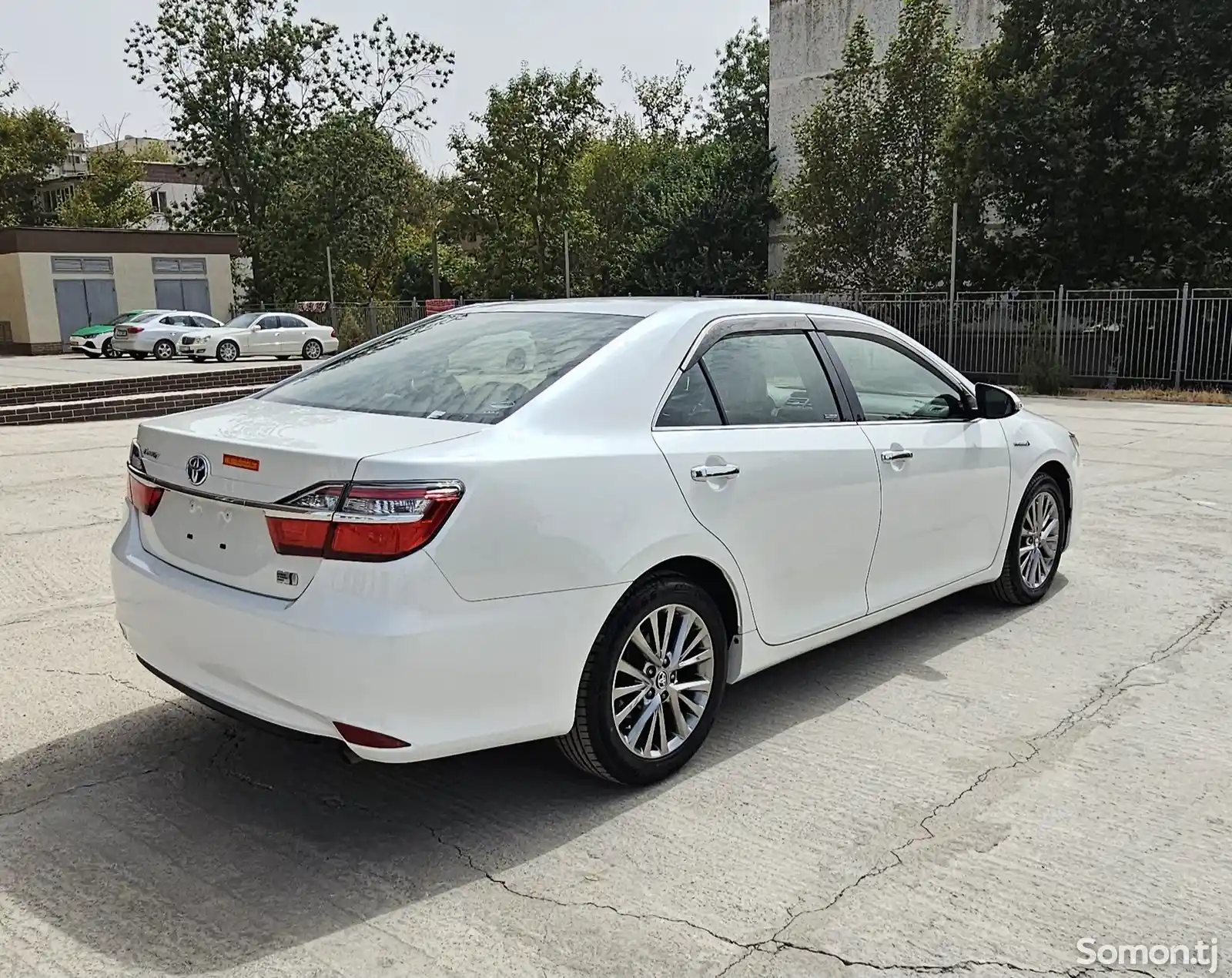 Toyota Camry, 2016-3