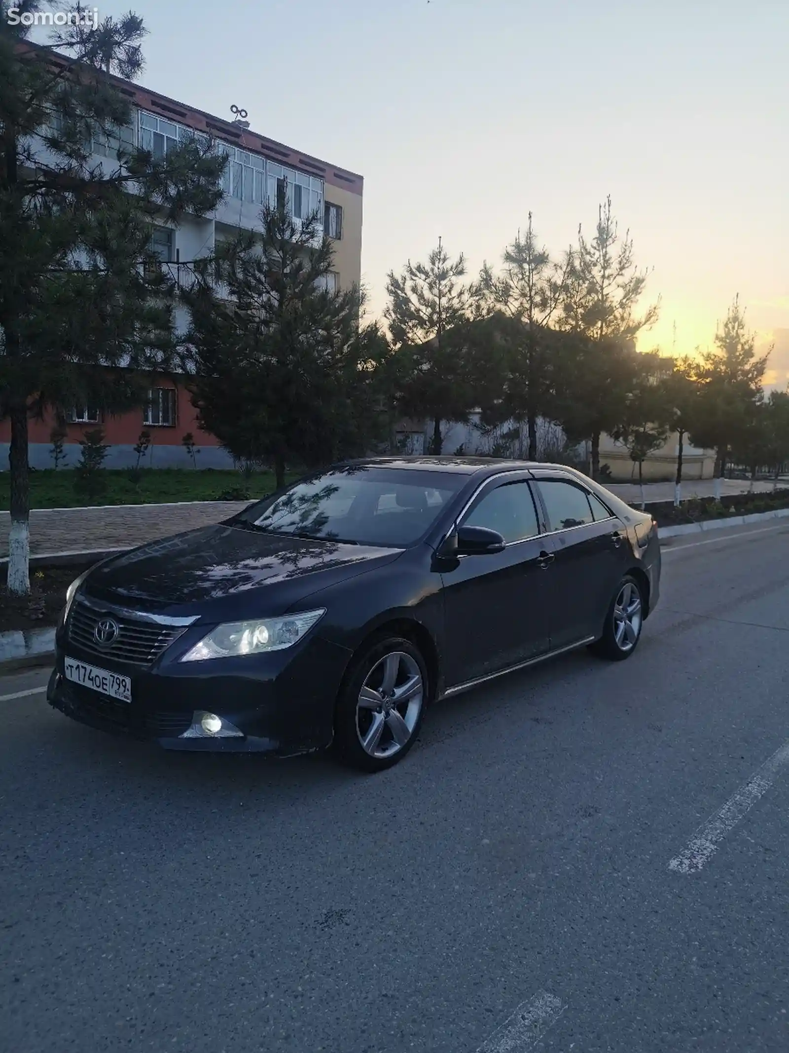 Toyota Camry, 2013-7